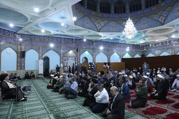 تصاویر/ آیین وداع با پیکر حجت الاسلام صادق کرمانشاهی