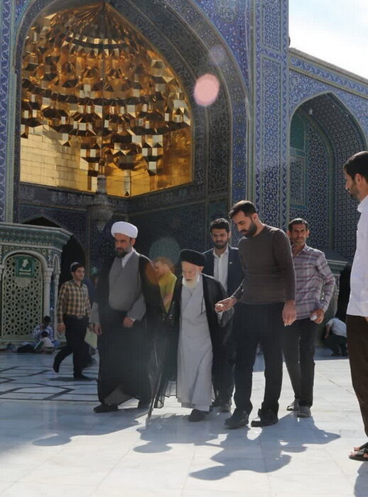 تشرف آیت الله العظمی شبیری زنجانی به حرم مطهر حضرت معصومه(س) + عکس