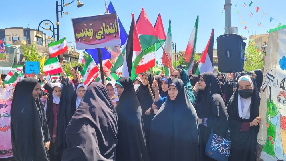 تصاویر/ اسرائیل پر ایران کے حملے کے بعد پورے ایران میں خوشی کا ماحول