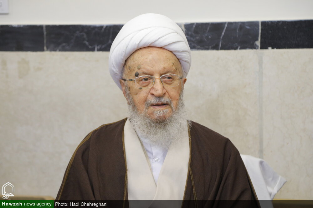 Grand Ayat. Makarem Shirazi Supports Operation "True Promise"