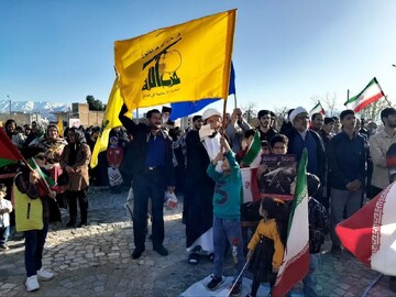 تصاویر / حمایت مردم نهاوند از اقدام شجاعانه سپاه پاسداران