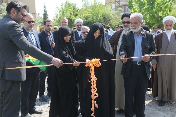 افتتاح زمین چمن مصنوعی دانشکده علوم قرآنی، مزین به نام شهید راه قدس