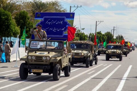تصاویر/ رژه گرامیداشت روز ارتش در بندرعباس