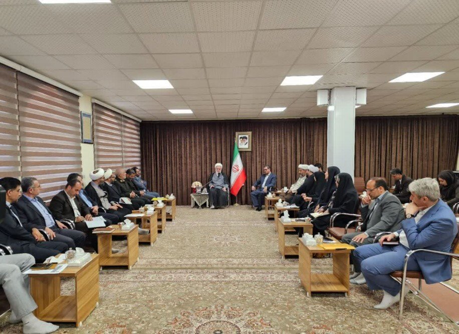 تصاویر/ جلسه شورای فرهنگ عمومی کردستان