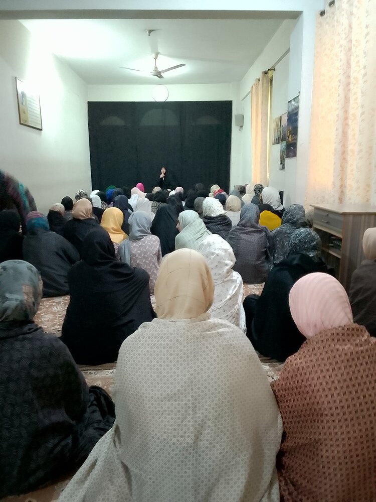 یوم انہدام جنت البقیع کی مناسبت فاطمیہ ایجوکیشنل کمپلیکس میں تعزیتی ریفرنس