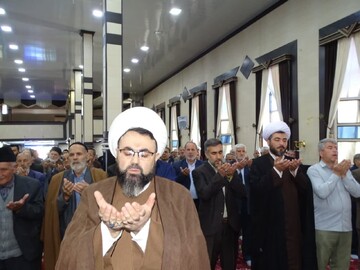 تصاویر/ آیین عبادی سیاسی نماز جمعه چهاربرج