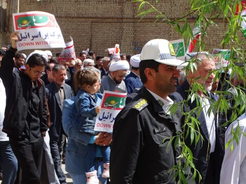 تصاویر/ راهپیمایی مردم چهاربرج  در حمایت از علمیات وعده صادق