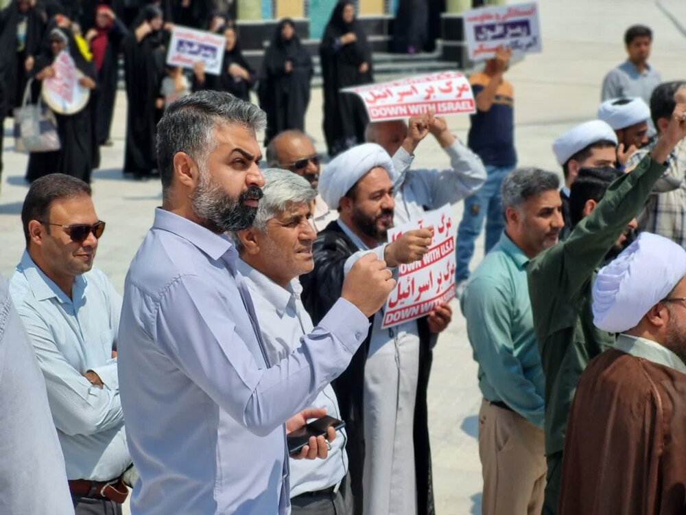 تصاویر/ راهپیمایی مردم پارسیان  در حمایت از عملیات وعدهٔ صادق