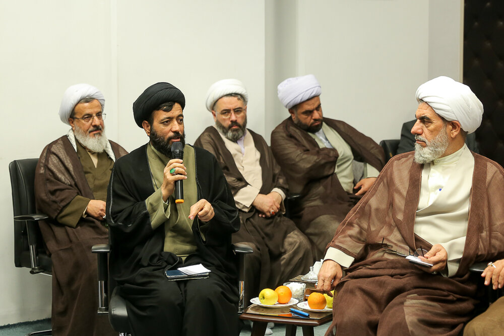 زکات موجب افزایش رزق و برکت در زندگی میشود