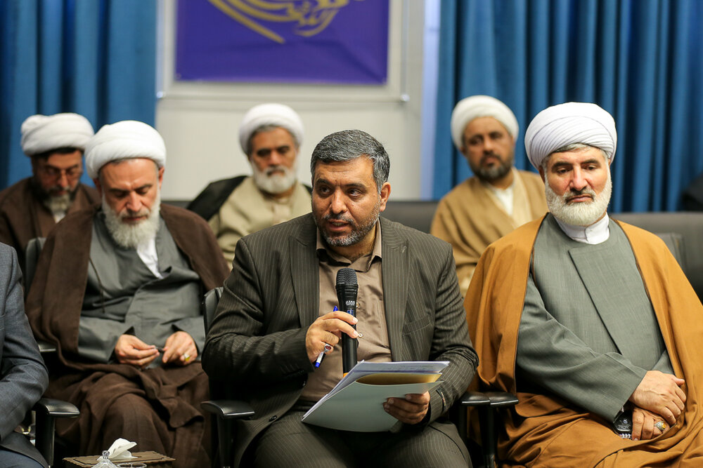 زکات موجب افزایش رزق و برکت در زندگی میشود