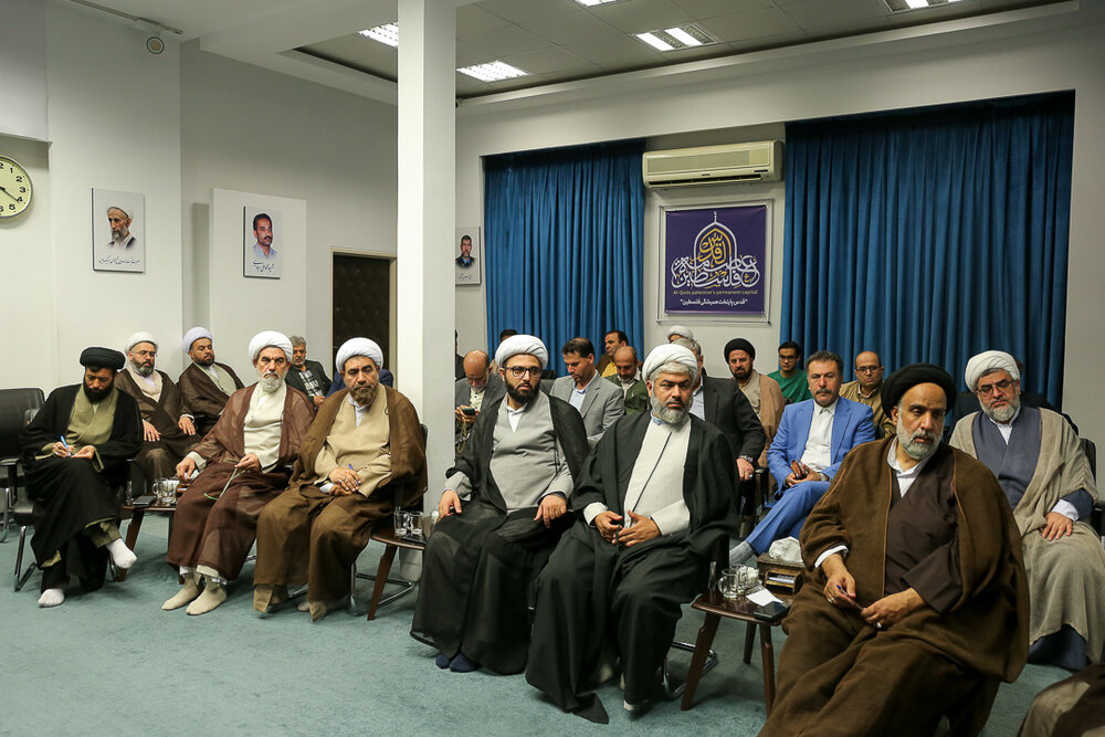 زکات موجب افزایش رزق و برکت در زندگی میشود