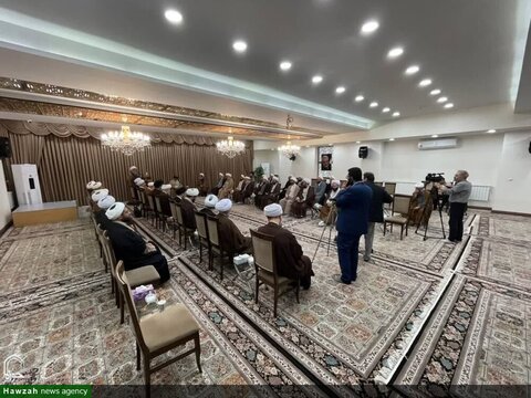 بالصور/ إقامة الملتقى الأول لأئمة جمعة محافظة أذربيجان الشرقية بمدينة تبريز