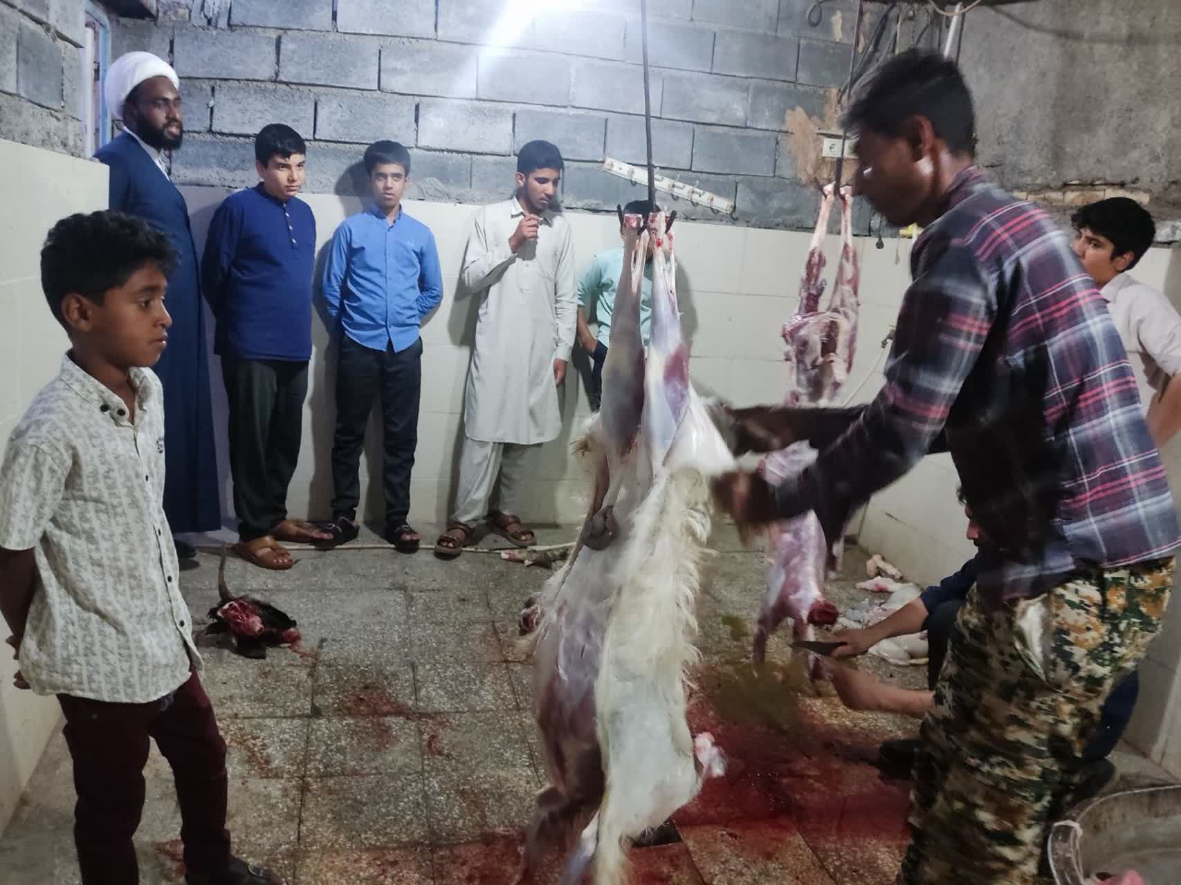 برگزاری کارگاه ذبح شرعی ویژغ طلاب شهرستان رودان