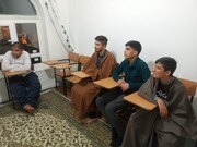تصاویر/ کلاسهای فوق برنامه صرف و نحو توسط طلاب استادیار مدرسه علمیه امام صادق (ع) بیجار