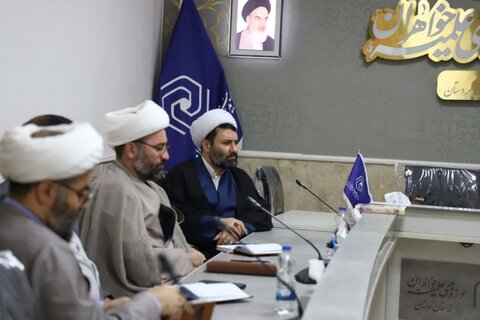 تصاویر/ جلسه دوره ای شورای نهادهای عالی حوزوی استان کردستان