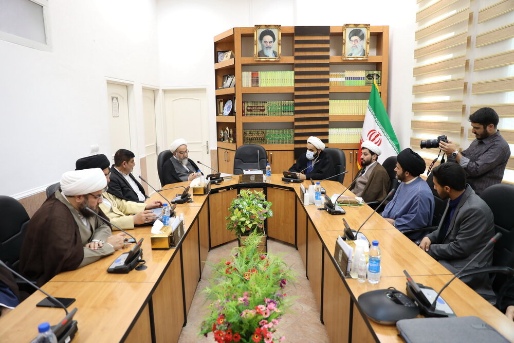 گزارشی از هم اندیشی معاون پرورشی وزارت آموزش و پرورش با مسئولان دفتر تبلیغات