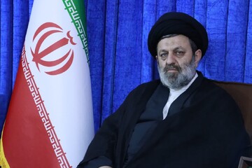 خوب کار کردن و تلاش شبانه روزی از مهمترین شاخصه های پاسداران انقلاب اسلامی