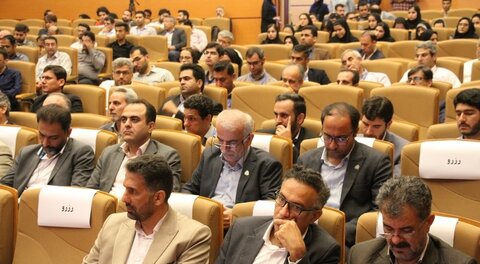 تصاویر/ کنفرانس بین المللی هوش مصنوعی و علوم داده در دانشگاه خلیج فارس