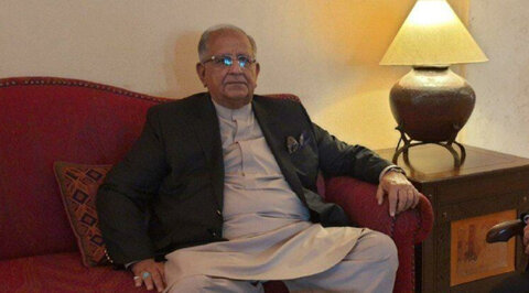ریاض حسین پیرزاده وزیر کار و مسکن پاکستان