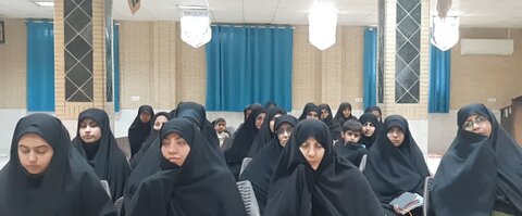جلسه "سبک زندگی توحیدی" در مدرسه علمیه فاطمه الزهرا سلام الله علیها کنگان