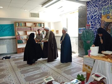 تجلیل مدیریت حوزه خواهران آذربایجان غربی از همکاری مدیران دبیرستان های دخترانه شاهین دژ