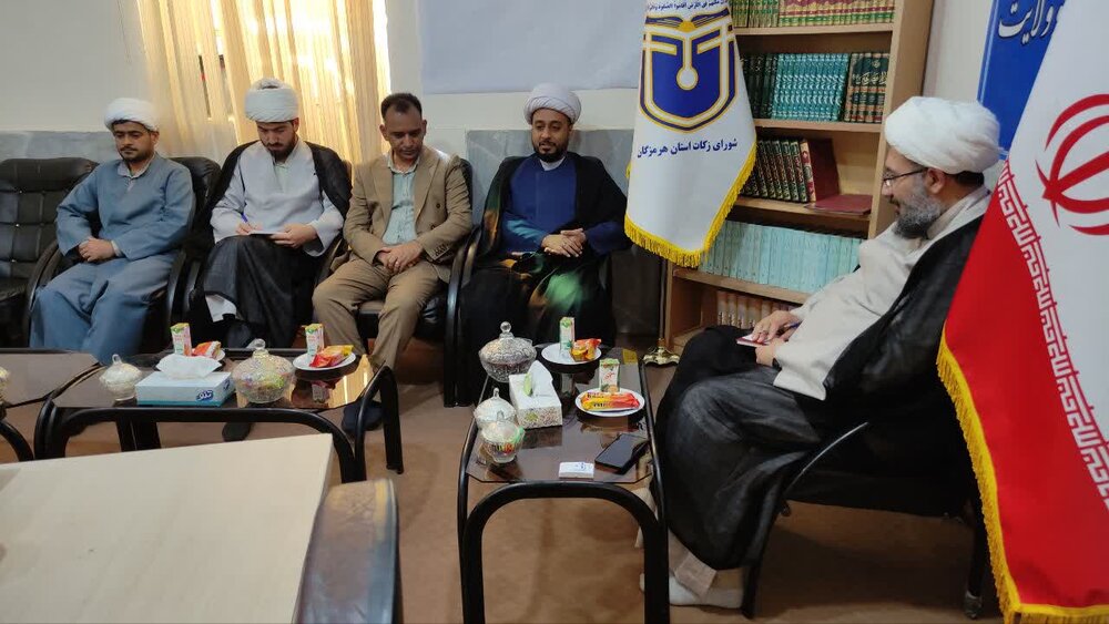 تشریح سفر یکروزه معاون تبلیغ و امور فرهنگی حوزه علمیه هرمزگان به حاجیآباد