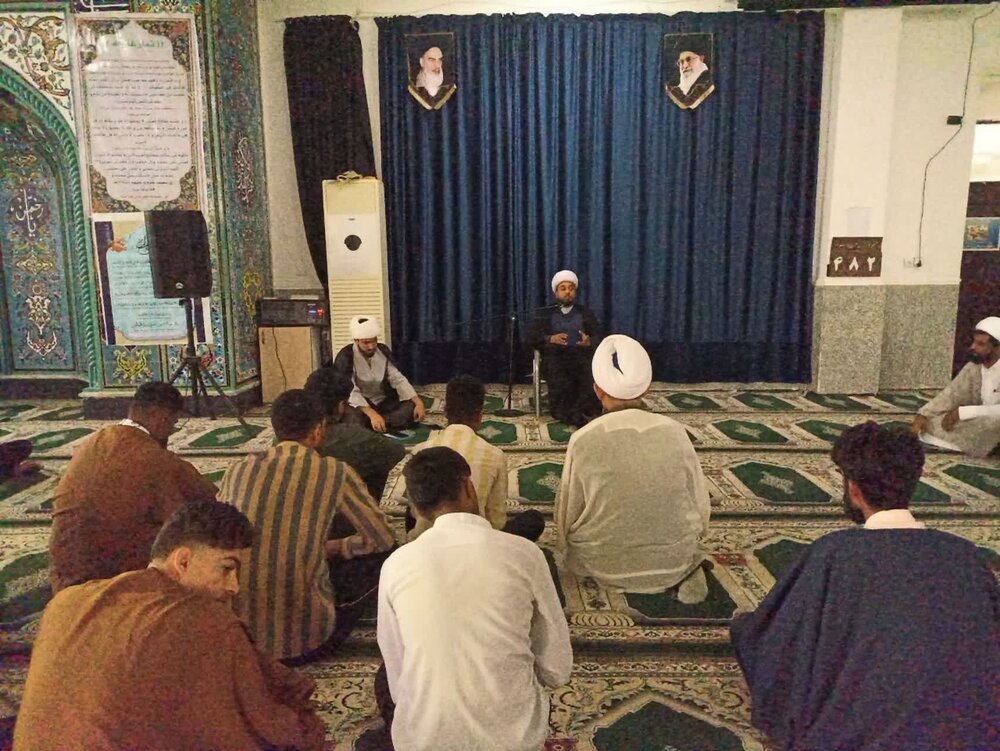 تشریح سفر یکروزه معاون تبلیغ و امور فرهنگی حوزه علمیه هرمزگان به حاجیآباد