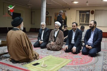 تصاویر/ دیدار با خانواده شهید  سید عباس صالحی روزبهانی در بروجرد