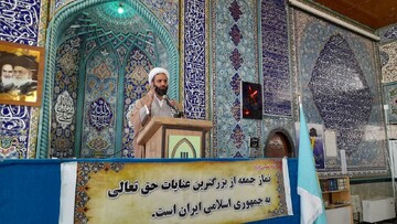 تصاویر/ اقامه نماز جمعه بخش خورش رستم خلخال