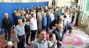 فیلم| اعلام حمایت نمازگزاران اشترینان از نیروی انتظامی در اجرای طرح نور