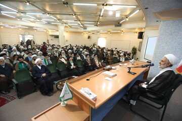 تصاویر / همایش ائمه جماعات استان قم