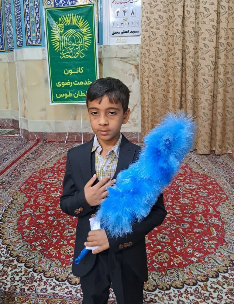 دانش آموزان آران و بیدگل سفیران رضوی میشوند