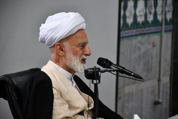 تاریخ آینه عبرت برای بشریت و بهترین پند و اندرز است