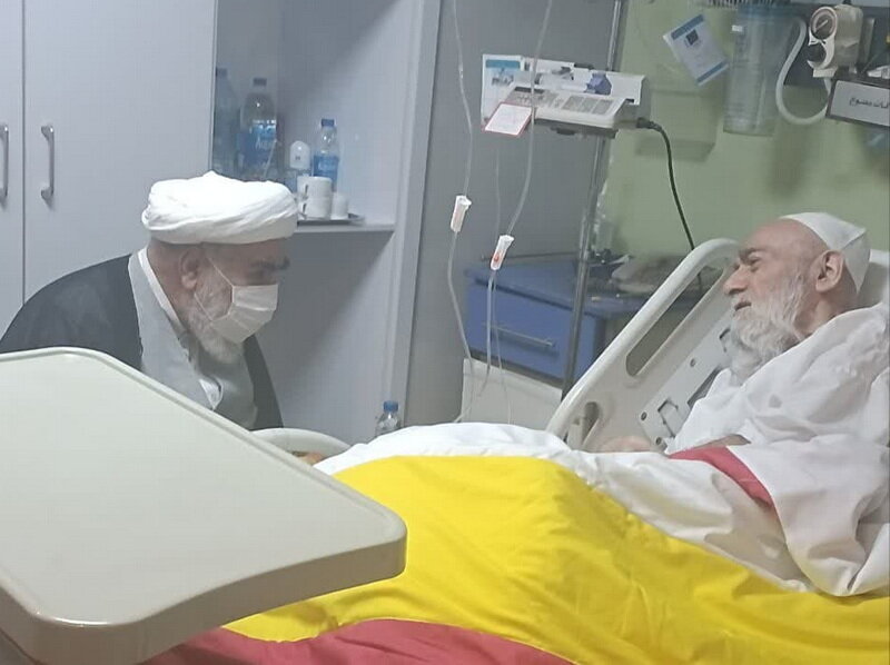 عیادت رئیس دفتر رهبر انقلاب از آیتالله گرامی