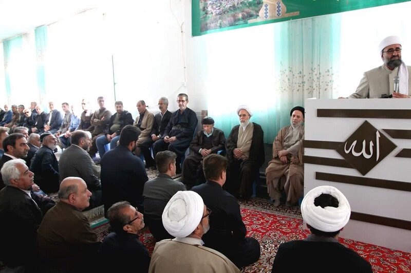 «مرحوم ماموستا فخری» عالم تأثیرگذار و انقلابی بود