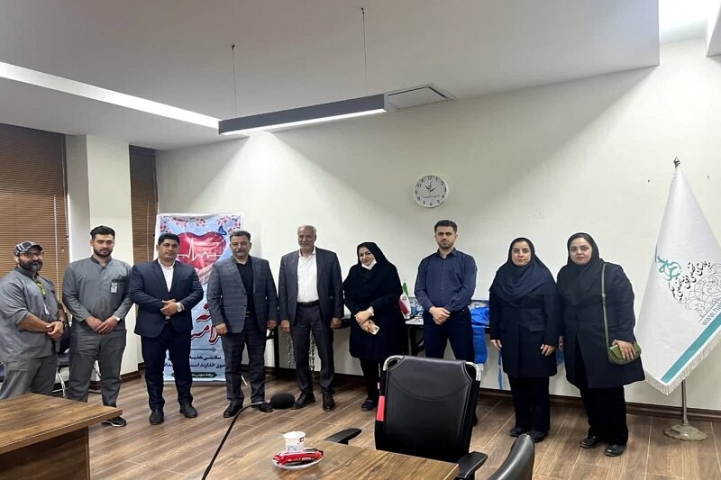 گرامیداشت «یاد شهدای مدافع سلامت» در بیمارستان حکیم کرمانشاه