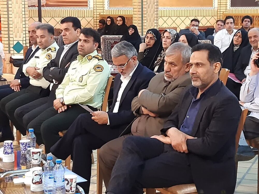 مادر شهیدی که دستبندهای طلای خود را برای ساخت بیمارستان داد+ عکس و فیلم