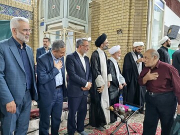 اولین سالگرد شهادت آیت الله سلیمانی در کاشان  برگزار شد