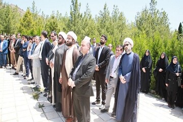 تصاویر/ تجمع دانشگاهیان لرستان در حمایت از خیزش دانشجویان آمریکایی