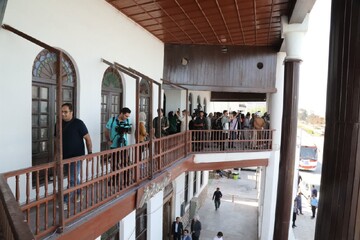 عکس/ تور رسانه‌های خارجی در بافت تاریخی و ساحل بوشهر