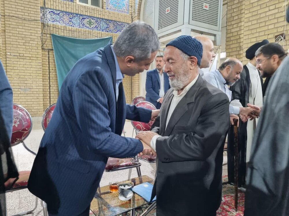 اولین سالگرد شهادت آیت الله سلیمانی در کاشان برگزار شد