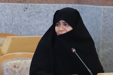 بازدید معاون آموزش حوزه‌های علمیه خواهران کشور از مدرسه علمیه تخصصی فاطمه الزهرا (س) اردکان