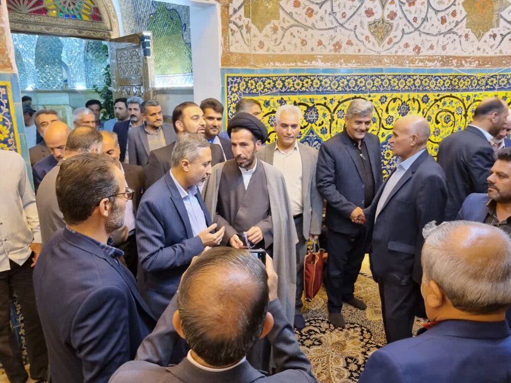 شوراها ماموریت سنگینی به عهده دارند