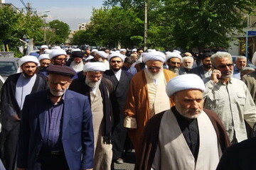 مراسم تشییع آیت‌الله ضیاءالدین نجفی تهرانی برگزار شد + تصاویر