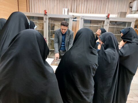 تصاویر/اردوی یک روزه پژوهشی ویژه طلاب مدرسه علمیه هاجر خمین