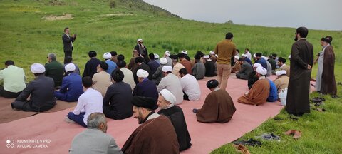 تصاویر/ نشست تخصصی با موضوع نقش طلاب و رزمندگان روحانی در دفاع مقدس و جهاد تبیین
