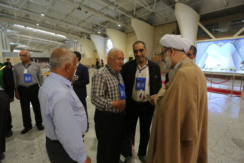 اعزام زائرین خانه خدا به حج عمره پس از نه سال انتظار از فرودگاه اصفهان