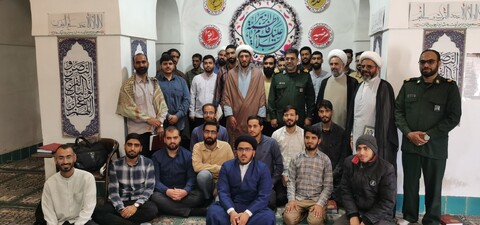 تجلیل از اساتید و کادر مدرسه علمیه خان یزد به مناسبت هفته عقیدتی سیاسی
