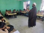 تصاویر/ حضور کادر مدرسه علمیه ولیعصر(عج) رودان در مدارس
