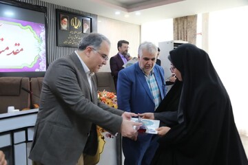 تصاویر/ دیدار استاندار زنجان با معلمان نمونه این استان